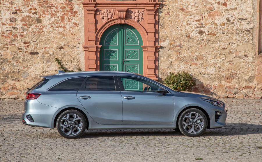  Kia Ceed Sportswagon 2018 года  (WW) (фото 34 из 47)